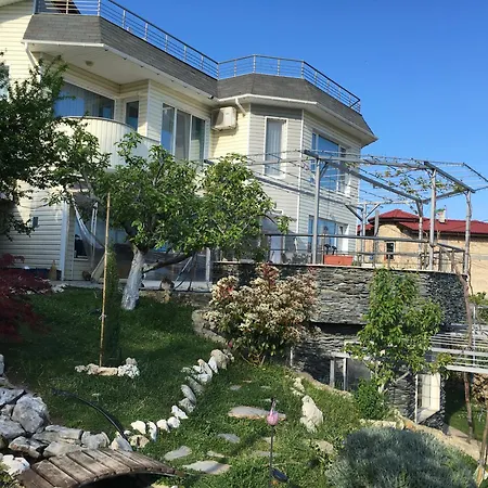 рак-апартаменти за гости Apartament *