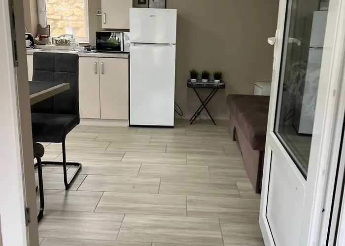 рак Apartment Varna